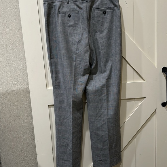 Jones New York  slacks - Picture 4 of 4